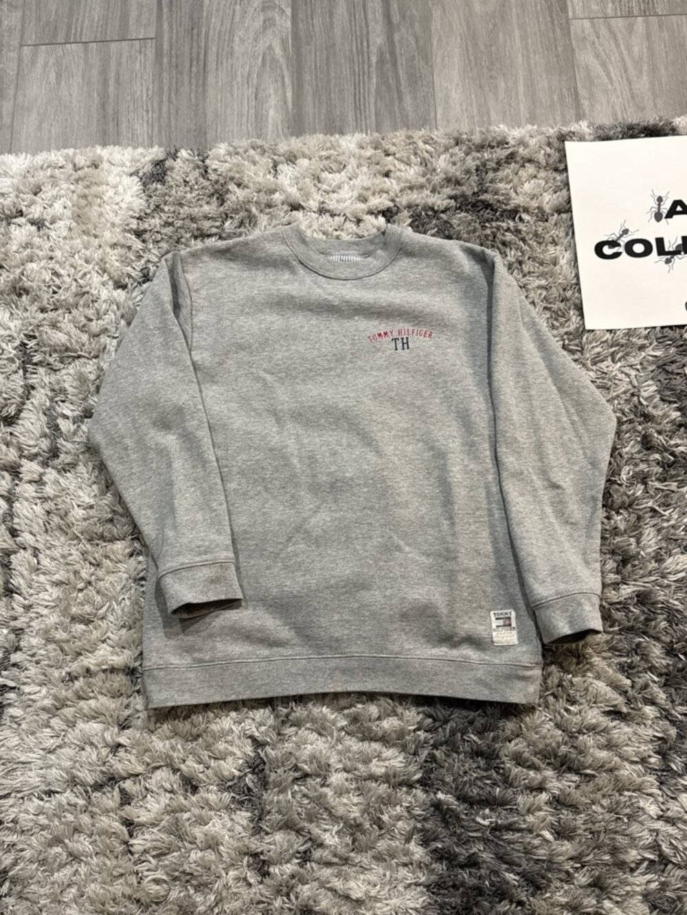 Tommy Hilfiger Gray 90 S Tommy Hilfiger Adult Medium Long Sleeve Sz MEDIUM